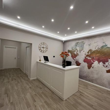 Il Tempio Degli Artisti - Suites Bari Extérieur photo