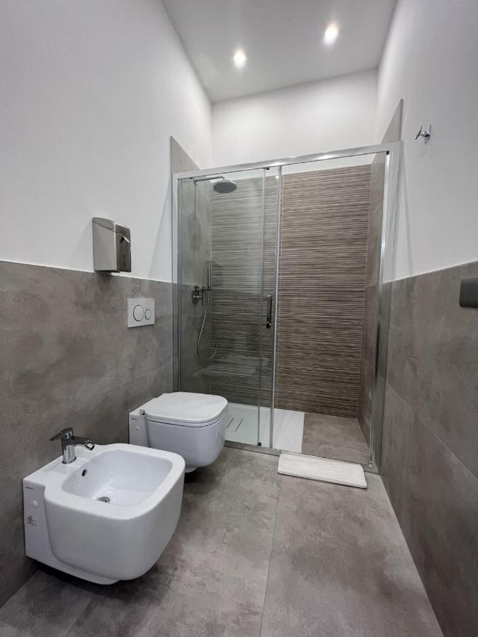 Il Tempio Degli Artisti - Suites Bari Extérieur photo