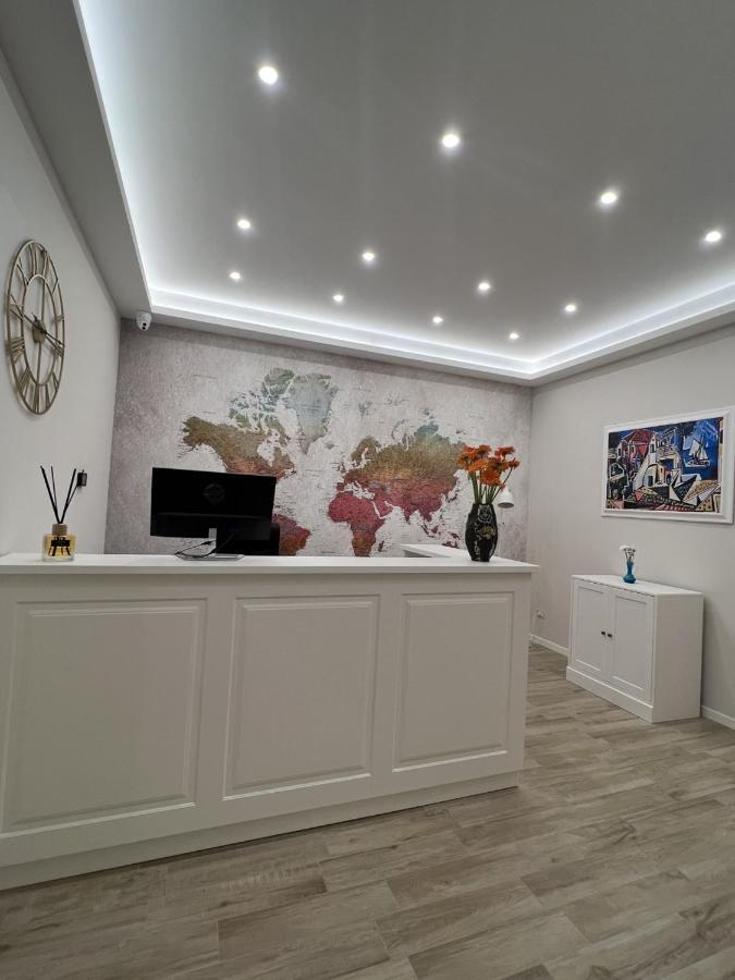 Il Tempio Degli Artisti - Suites Bari Extérieur photo